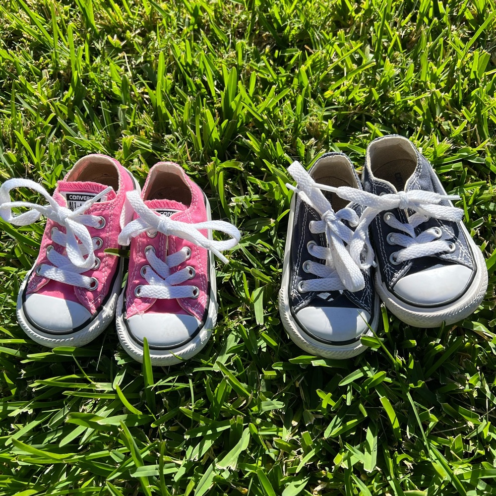 Toddlers size 4 Converse